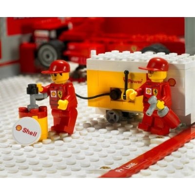 Lego 8144 Ferrari F1 Team