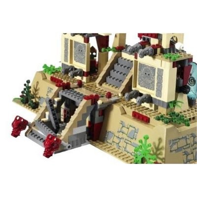 Lego 7627 Indiana Jones Chrám křišťálové lebky