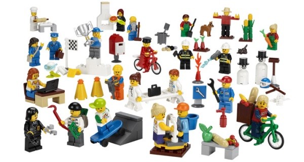 Lego 9348 Community Minifigure Set