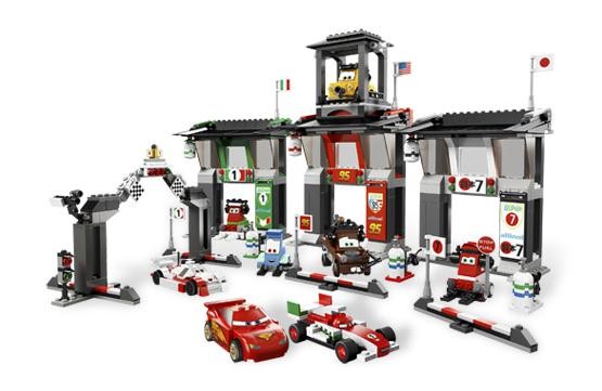 Lego 8679 Cars Mezinárodní závody