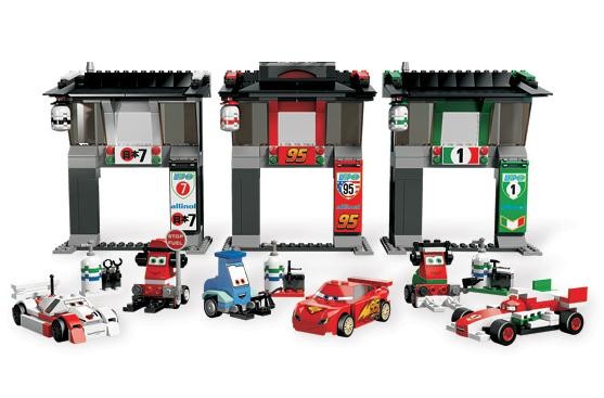 Lego 8679 Cars Mezinárodní závody
