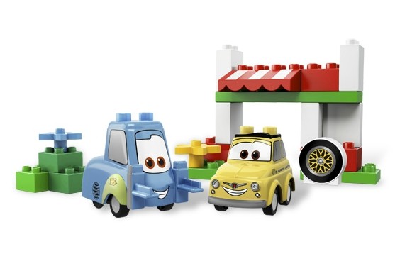 Lego 5818 Duplo CARS Italský podnik Luigi