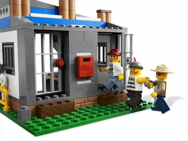 Lego 4440 City Policejní stanice