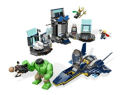 Lego 6868 Super Heroes Hulkův útěk z Helicarrieru