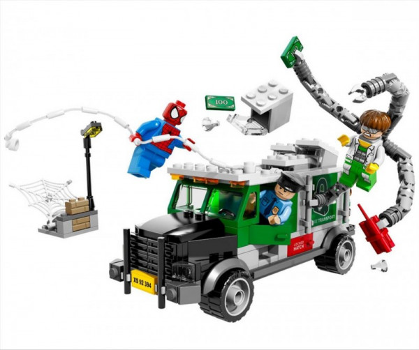 Lego 76015 Super Heroes Náklaďák Heist Doc Ocka